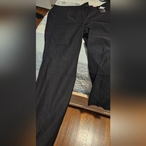 NWT Lane bryant, 4season signature fit, 18